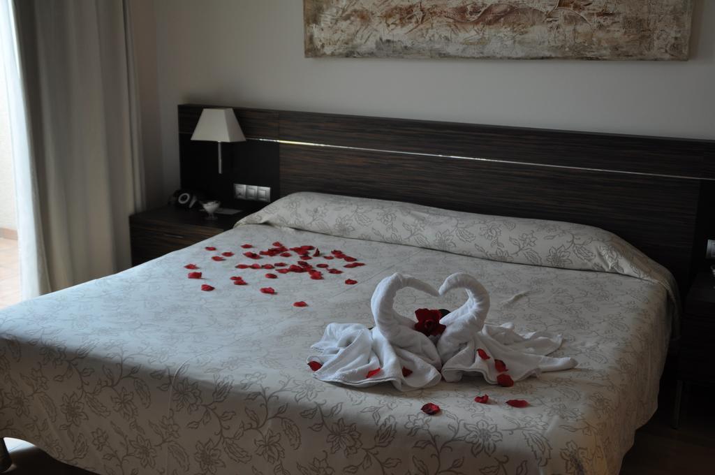 Hotel Vila De Muro Муро де Алкой Екстериор снимка